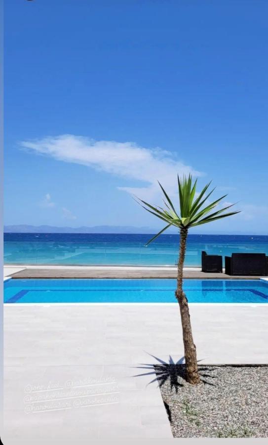 Vaso Beach Front Villa Ialysos  Exterior photo