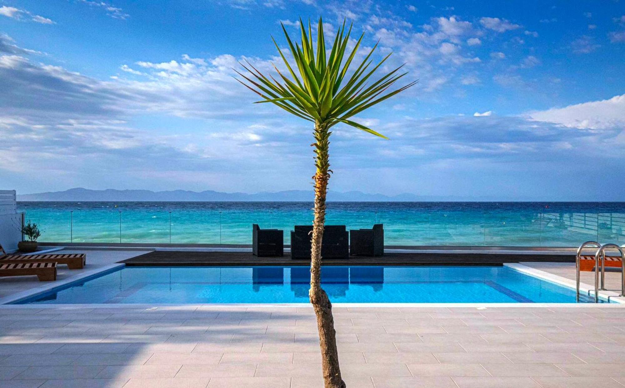 Vaso Beach Front Villa Ialysos  Exterior photo